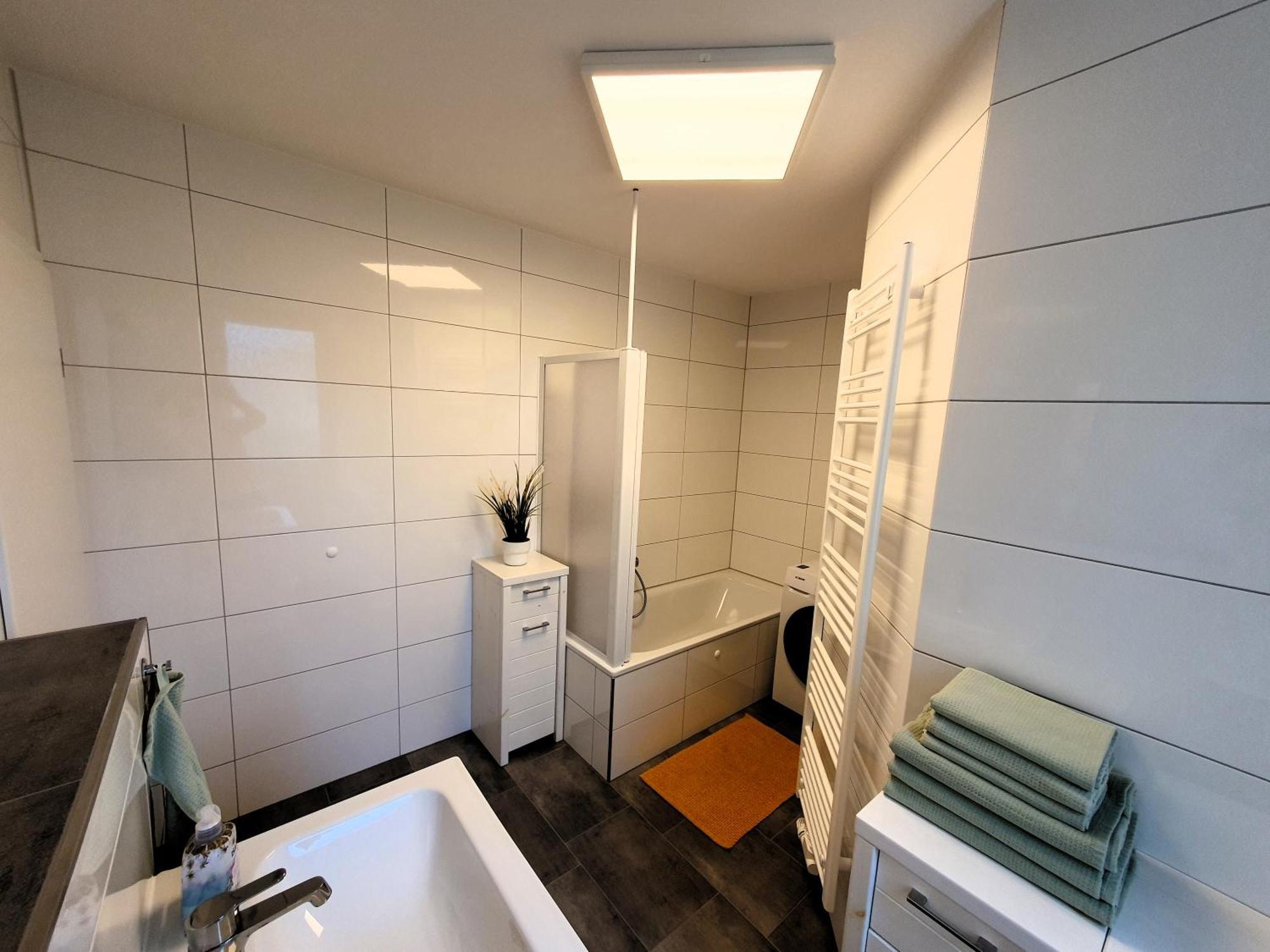 Radfreundliches Wohlfuehl-Apartment Mit Terrasse Und Parkplatz - Fewo Woody Schwerin  Exterior foto