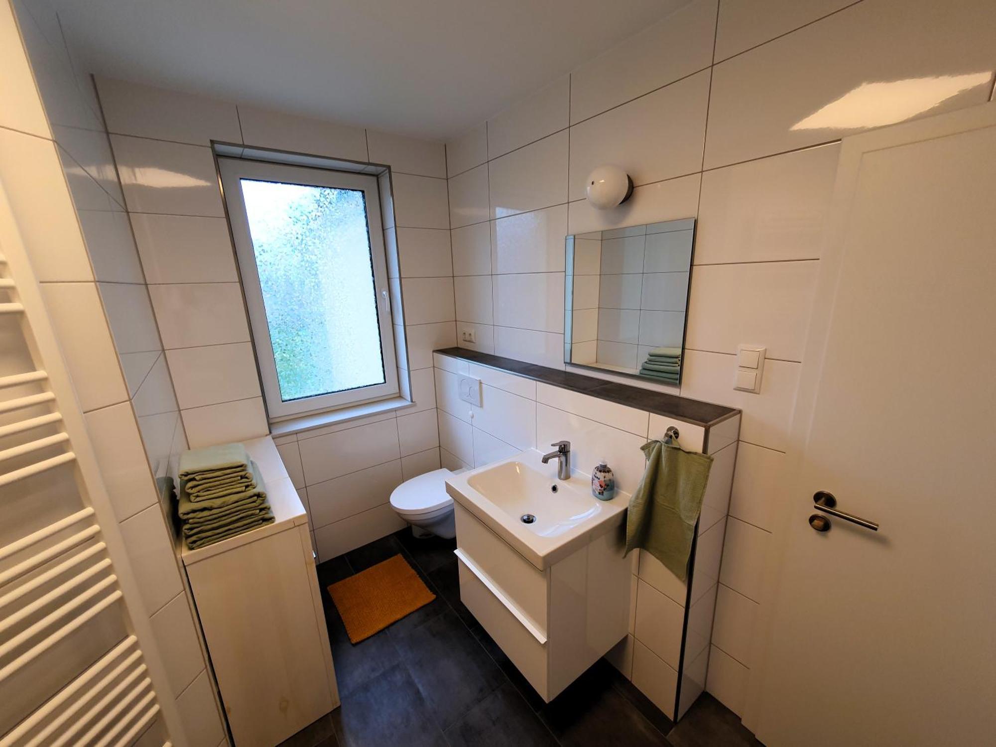 Radfreundliches Wohlfuehl-Apartment Mit Terrasse Und Parkplatz - Fewo Woody Schwerin  Exterior foto